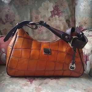 Dooney cocodile purse